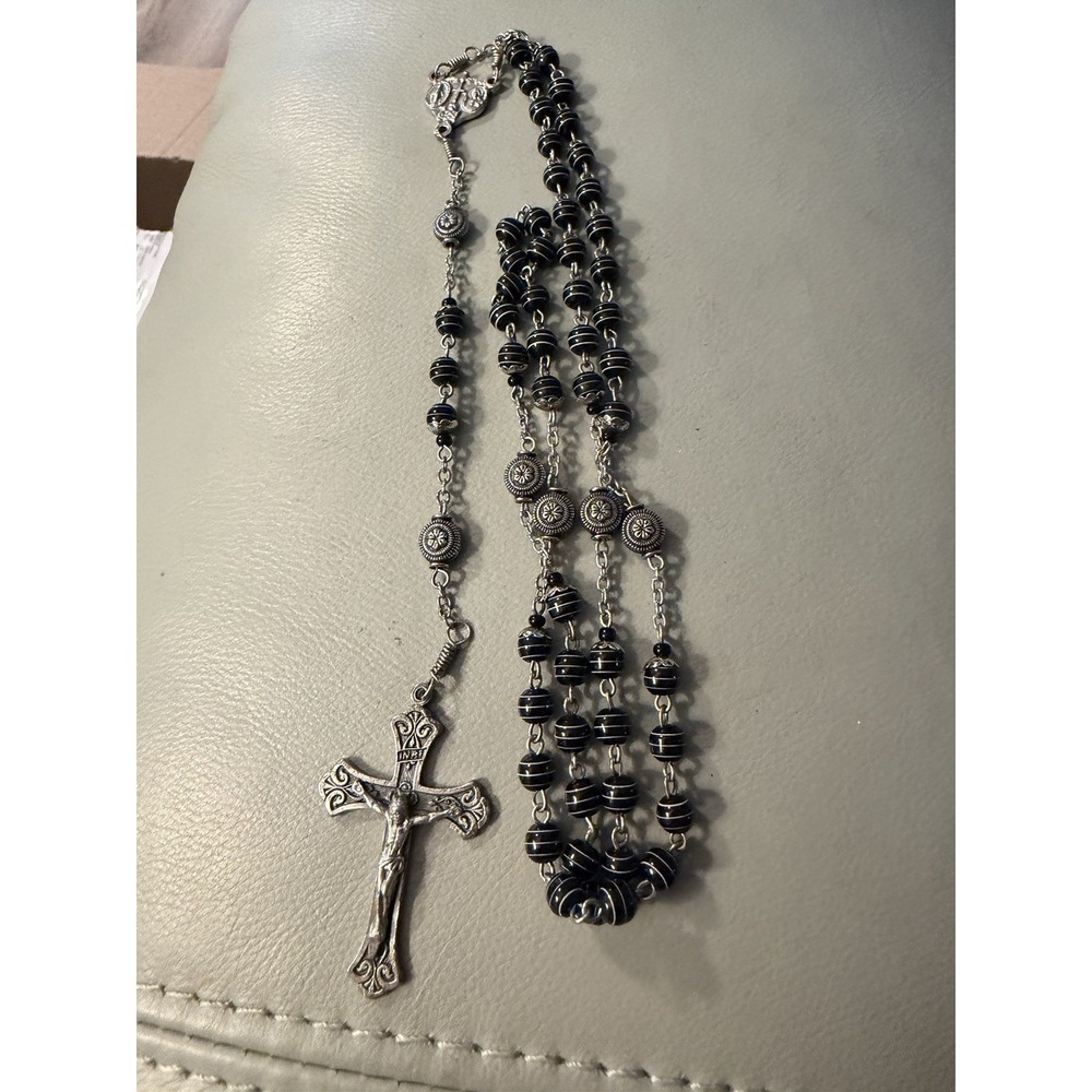 Vintage Delicate Floral Design Black Silver Bead Chapel Rosary